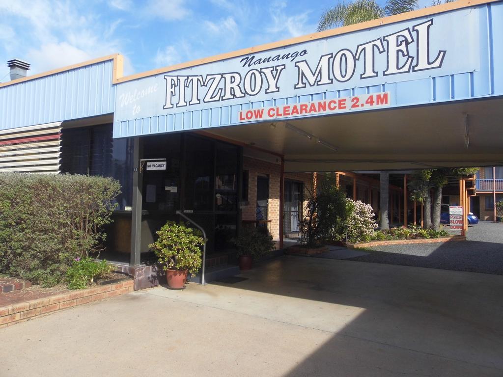 Nanango Fitzroy Motel Buitenkant foto